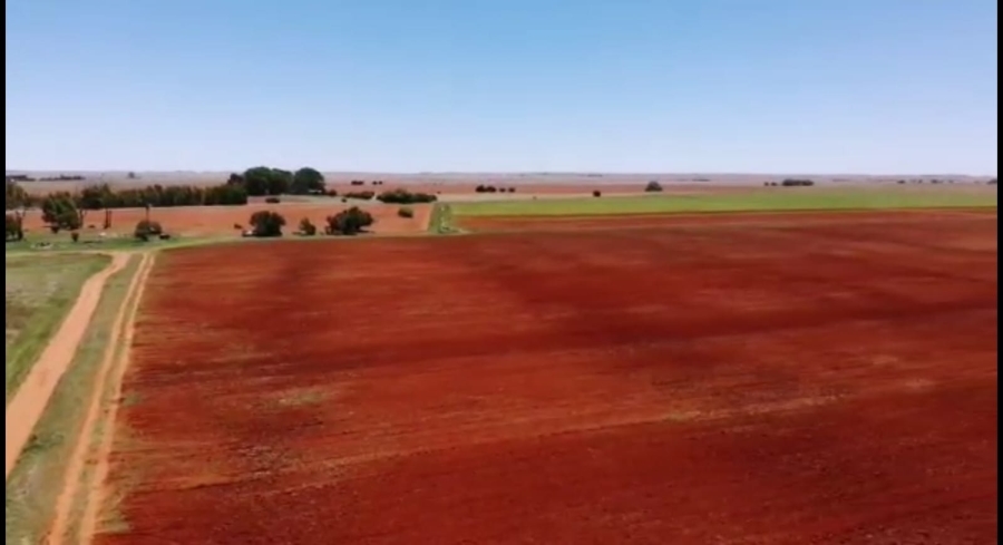 Commercial Property for Sale in Dealesville Free State